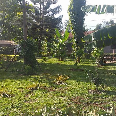 Mama Simba Bed And Breakfast Moshi Bagian luar foto