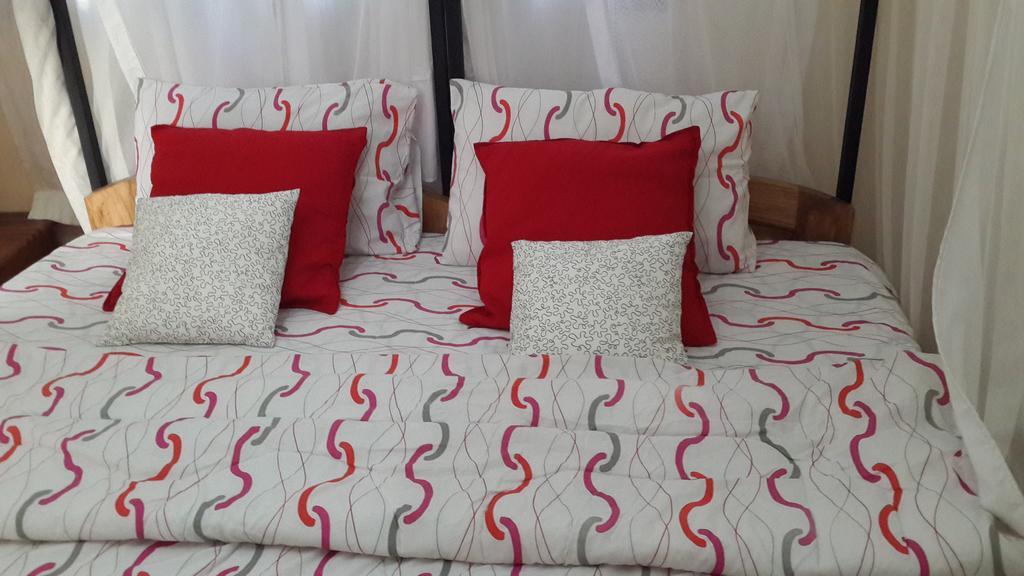 Mama Simba Bed And Breakfast Moshi Bagian luar foto