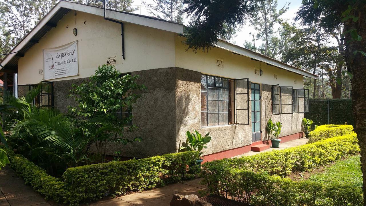 Mama Simba Bed And Breakfast Moshi Bagian luar foto